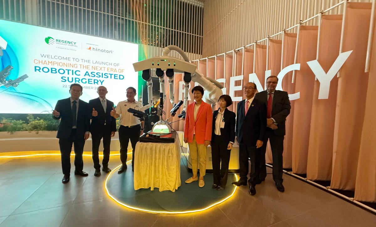 Peluncuruan hinotori di Regency Specialist Hospital, Johor